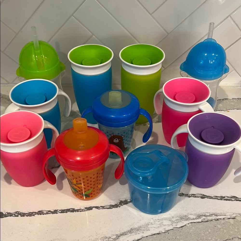 LOT! TEN 360 Cups and training toddler cups!